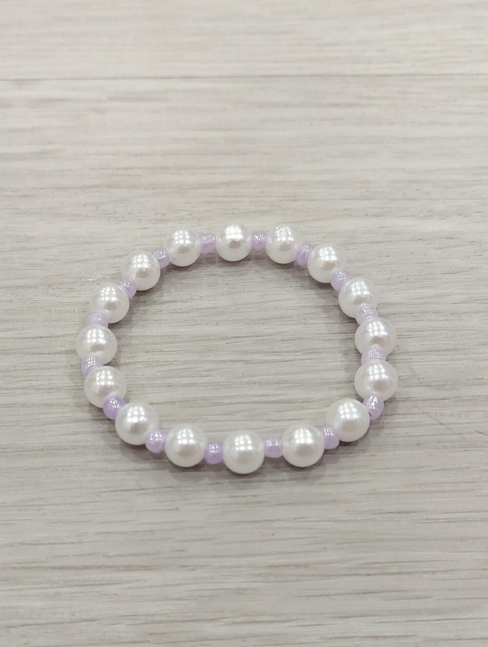 Classic Pearl and Lavender Bead Stretch Bracelet